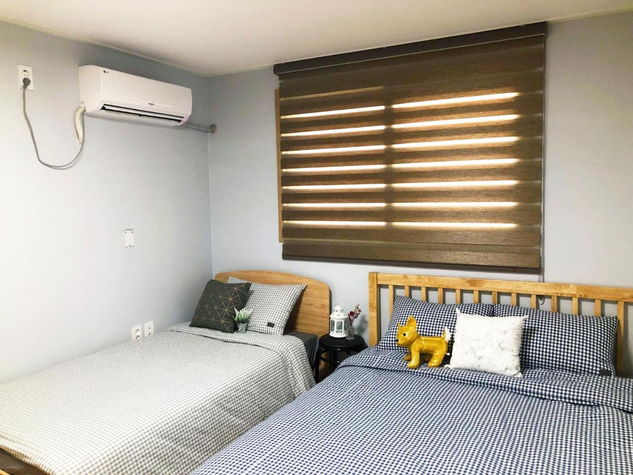סיאול Lee & No Guesthouse Hongdae מראה חיצוני תמונה