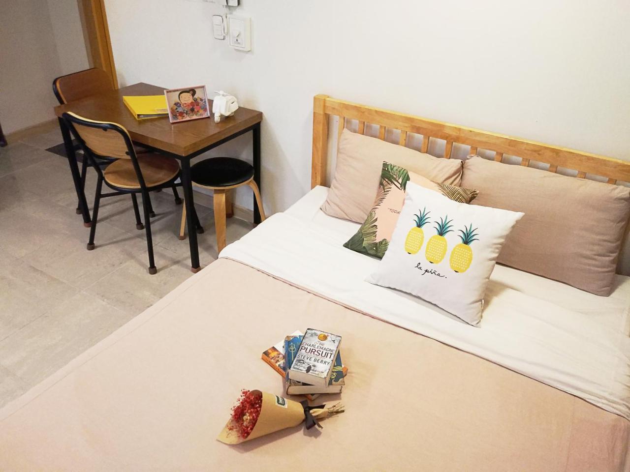 סיאול Lee & No Guesthouse Hongdae מראה חיצוני תמונה