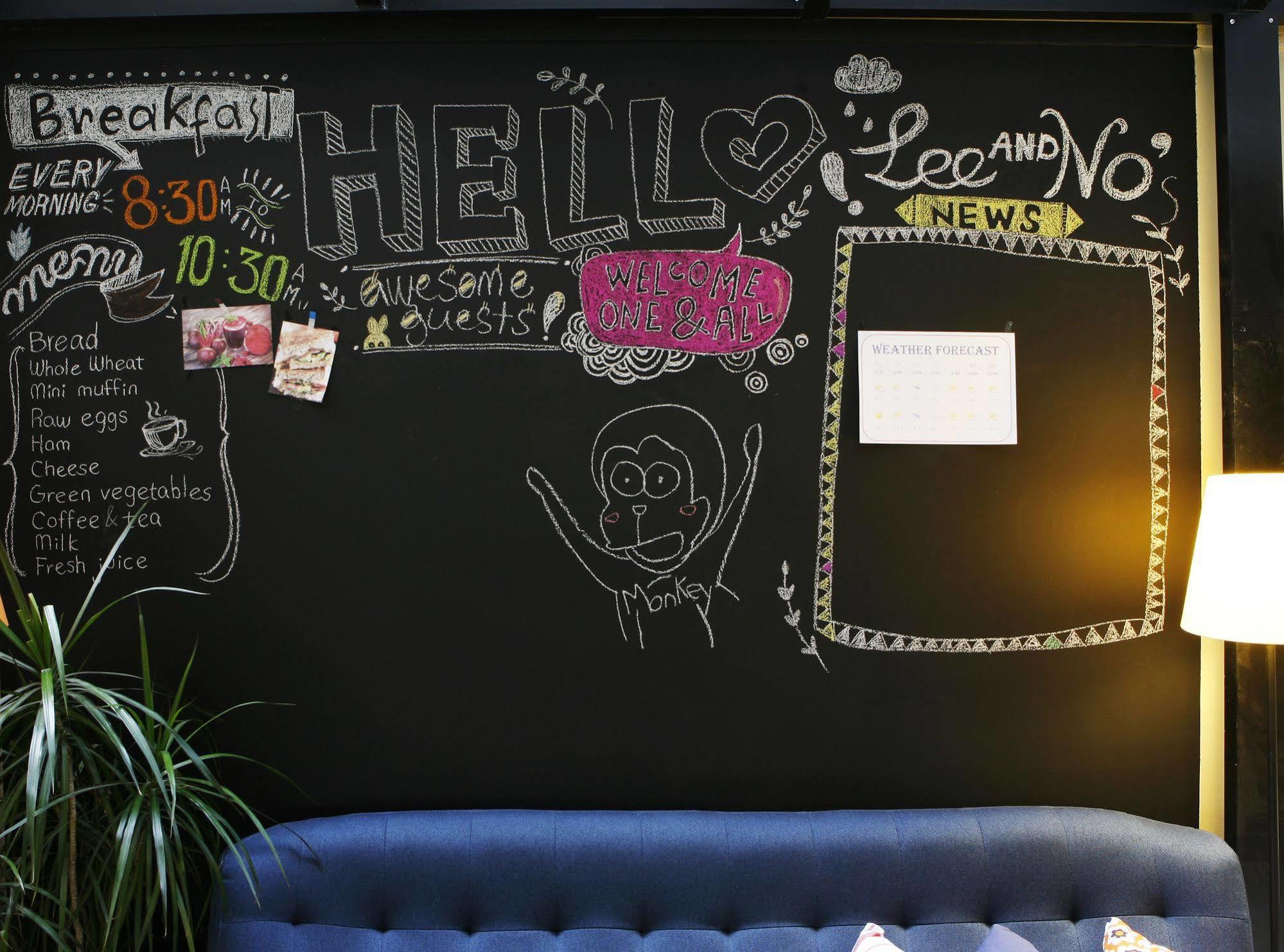 סיאול Lee & No Guesthouse Hongdae מראה חיצוני תמונה